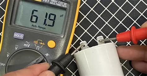 Afbeeldingsresultaten voor How to Check Capacitor Using Multimeter