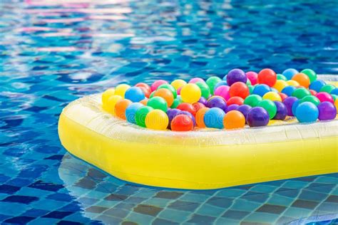 Afbeeldingsresultaten voor Fun Floating Ball