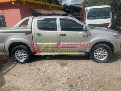 Afbeeldingsresultaten voor 2012 Toyota Hilux