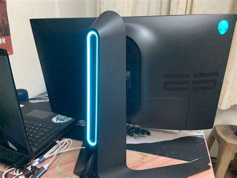 Toradh íomhá ar Alienware 25 Gaming Monitor Aw2521hf