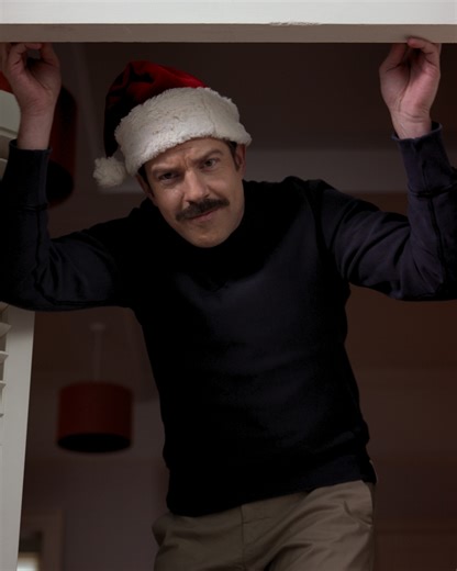 Celebrate the season on Apple TV. Stream holiday favorites and new hits the whole family can enjoy together. | Apple TV