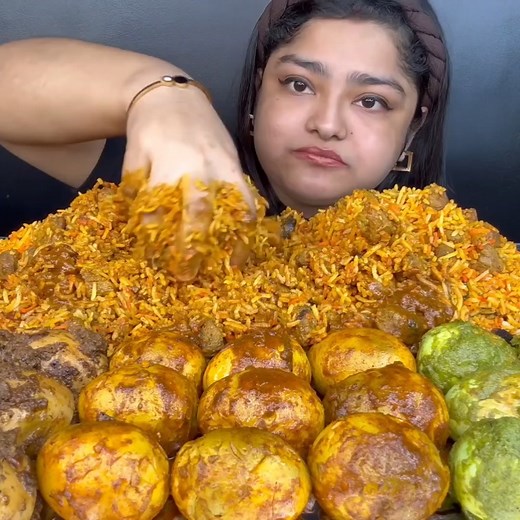 Spicy Indian Egg Curry Mukbang Feast by Maddy Eats