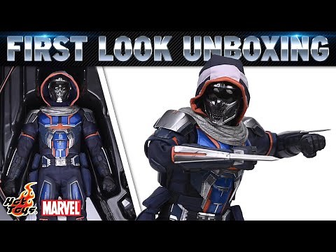 Hot Toys Black Widow Taskmaster Figure Unboxing | First Look