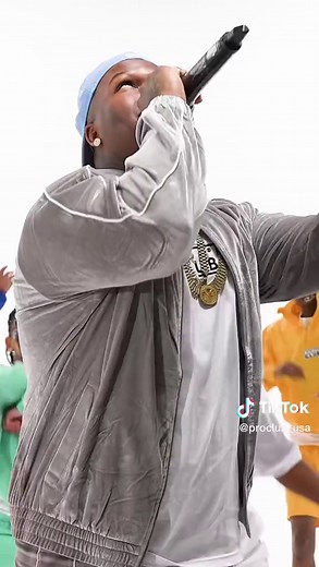 Live Performance of “Wop It” by Lilvadafc | PROCLUB Dance Challenge