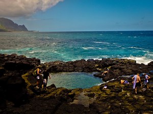 The Queens Bath in Oahu Is One Of Hawaii's Deadliest Swimming Holes