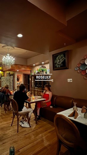 Roselily has become a cornerstone of South Bend dining. Guided by the seasons and rooted in local flavor, this Four Diamond restaurant continues to raise the standard for fine dining in Northern Indiana. It’s a must-visit for a refined yet relaxed experience. 📍 701 S Main Street 🕓 Monday-Thursday 5 pm-9 pm | Friday & Saturday 5 pm-10 pm #SouthBendEats #FineDiningInTheMidwest #Roselily #TheBend #VisitSouthBend #OnlyInTheBend #ChicagoDayTrip #IndyDayTrip #ExploreIndiana | Visit South Bend