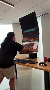 1.6M views · 26K reactions | This is the Samsung Odyssey Ark. A 55-inch, 4K monitor that can also be vertical #tech #gamiing | IGN | Facebook