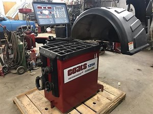 2010 Coats Model 1250-2D Wheel Balancer W/Laser Guided Operation | Agriculture