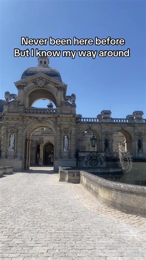 Battlefield 1: Exploring the Historic Chateau in France