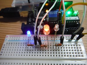 Arduino技術🦄 ArduinoISPには確認ランプ機能があった😲 書き込みシールドを作るなら、LEDも実装しましょ🍓