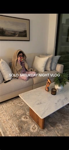 being able to enjoy your life alone without feeling lonely 😇 #pov #solovlog #cozyathome #livingalonediaries #cozyvlog ( asmr, time stamps, shopping vlog, homebody, cozy night in, for the girls, dinner for one, lifestyle, apartment, home decor, night routine, quiet, calm) @President’s Choice @American Eagle @Diet Coke @Shoppers Drug Mart