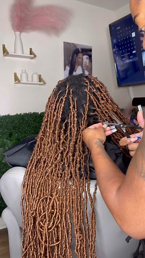 Do you actually know the proper way to remove your locs ? I hear so many horror stories about clients cutting their hair , taking their hair out and not combing through each section completely being and forced to cut their hair after washing because it’s matted up. YES, this is a full process. It can take hours sometimes because it’s so tedious. When removing your locs locate your hair first. To locate your hair you may have to slide the loc downward from the midpoint or the base , unravel in th