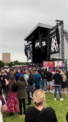 𝐒𝐂𝐔𝐋𝐋𝐈𝐎𝐍_𝟐𝟎𝟎𝟖 (@paul_scullion)’s videos with original sound - 𝐒𝐂𝐔𝐋𝐋𝐈𝐎𝐍_𝟐𝟎𝟎𝟖