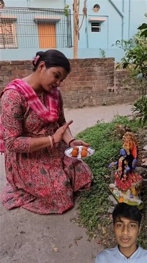 Introducing the "VitaWear SmartBand," a next-generation wearable gadget🎉