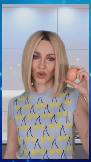 Tutorial Incompresi 😅 #GialappaShow . . _____________ @chiaraferragni #chiaraferragni #ferragni #ferragnez #tutorial #gialappas #gialappasband #videodivertente #risate #imitazione #parodia | Valentina Barbieri