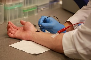 Reprogramming cells with a nanochip, electricity and DNA to help the body to heal itself