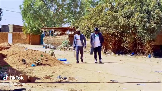 Vidéos de PYTHON VENIMEUX (@python.venimeux7) avec son original - PYTHON VENIMEUX