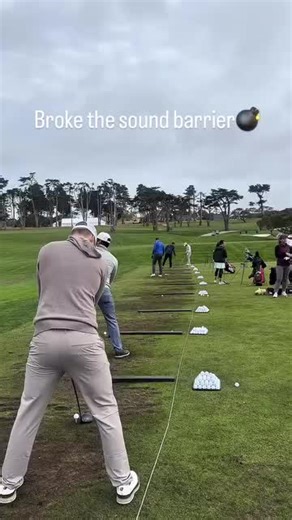 EXPLODING GOLF BALL PRANK - HILARIOUS REACTION😂