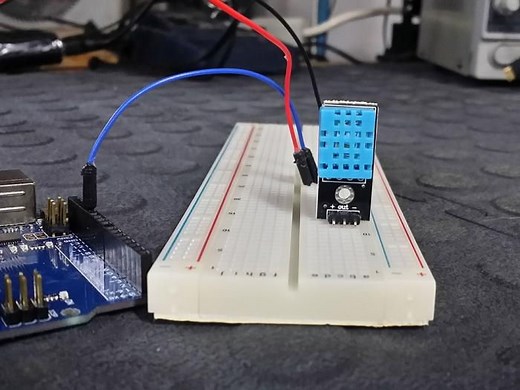 How to use the DHT11 Temperature and Humidity Sensor with an Arduino!