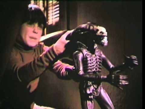 Kenner's 18 Inch Alien Commercial (Perfect Quality)