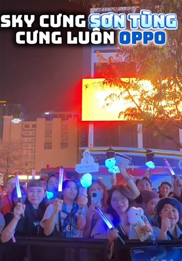 Sky trả job phụ Idol nha Oppo 😆@OPPO Vietnam @Son Tung M-TP #OPPOReno15 #concertmuasaobang #sontungmtp #xuhuongtiktok #dithanhskytravinh