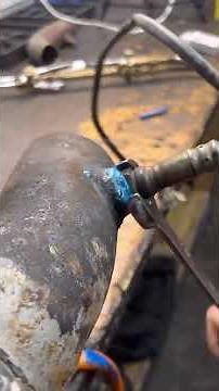 😎 how to remove an oxygen sensor with ease🎥 #automobile #automechanic