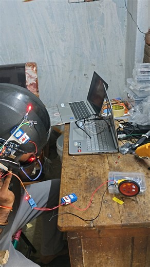 Smart Helmet Safety System Using Arduino | Touch Sensor Based Bike Ignition Control