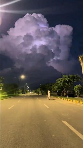 If you seen this, run away || #weird #cloud #whether #shorts