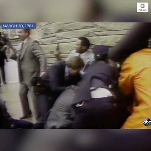 73K views · 454 reactions | TODAY IN HISTORY: On this day in 1981, President Ronald Reagan was shot and seriously injured outside a Washington, D.C. hotel by John W. Hinckley, Jr. https://abcn.ws/3dHehMX | ABC News | Facebook