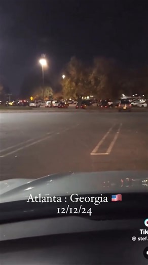 29K views · 299 reactions | 12/12/24 - Atlanta : Georgia  Strange electrical interference captured a few days ago and it looks like something is in the sky passing by in the background… The person filming didn’t seem to notice. #alienskiescommunity #alienskies | Alien Skies | Facebook