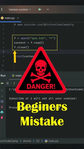 Python Shorts | Python File Handling Mistake Beginners Make 🐍💡