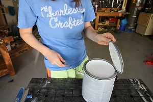 How to open a paint can   VIDEO (easiest   cleanest way)