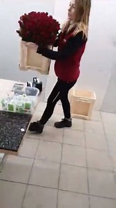 739K views · 6.8K reactions | Pojďte s námi doručovat radost ...