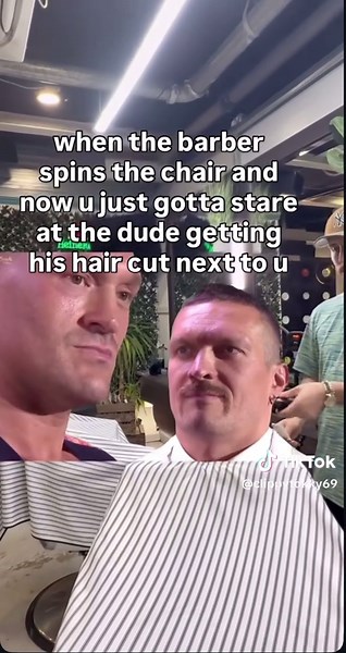 What are you even supposed to do in this situation 😂 #fury #usyk #pov #meme #barber