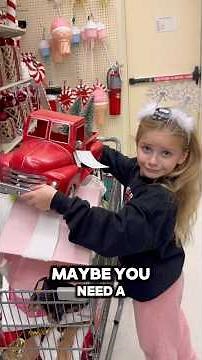 CHRISTMAS SPIRIT AT 100000% 🤣🎄🎅🏼 #christmas #shopping #shorts