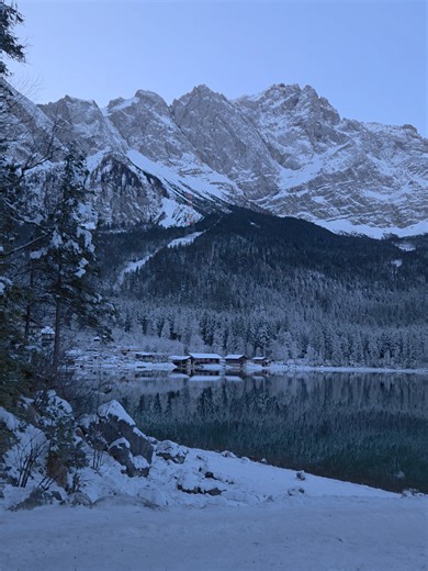 Master the Windmill Dance with 10/10 Bench Technique
