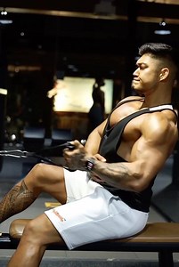 105K views · 545 shares | 3 exercises to get the V-Shape 轢 ⠀ Building a V-shape begins with building the lats. A wide back is essential! ⠀ Save and try these 3 exercises in your next back workout: ⠀ 1. One Arm Cable Row - 3 sets x 12 reps each side 2. Close Grip Cable Row - 4 sets x 10-12 reps 3. Mid Grip Cable Row - 4 sets x 10-12 reps ⠀ Cable row needs to be in your workout routine! Simple and effective!  | Nicolas Iong Lee | Facebook