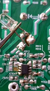 knowing the gate signal from the pwm ic using a 3v led light #icpwm #gate #psu #driver | Hanan Al Kahfi