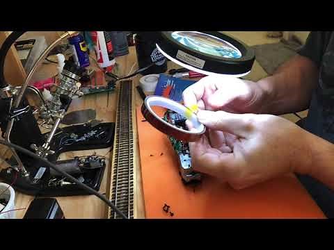 Bachmann Bachmann DCC ready decoder install