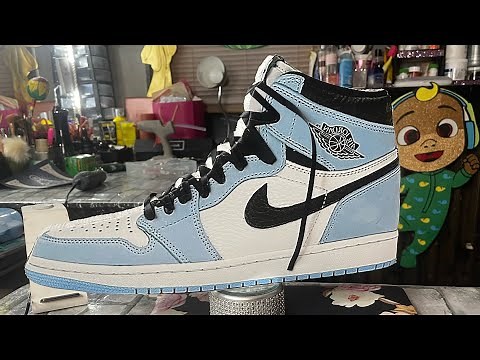 DIY sneaker centerpiece