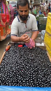 300K views · 1.4K reactions | So Fast Tasty Spicy Masala Blackberry Making | Java Plum Jam #masalablackberry #masalablackberrystreetfood #javaplumfruit #reelsvideo #streetfood | Ayan Alamin | Facebook