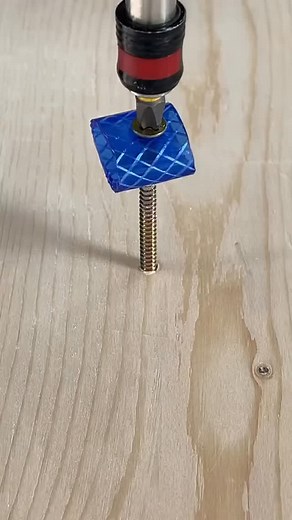 7.1K reactions · 383 shares | No tools? No problem. Quick cable fix in seconds!  #LifeHack #hacklabcreation | HackLab Creations | Facebook