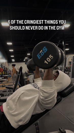 Se’Vaughn White | READ CAPTION BELOW ⬇️ • • • Here are 6 of the cringiest things you should NEVER do in the gym 😬🏋️‍♂️ 1. Ego lifting with terrible form... | Instagram
