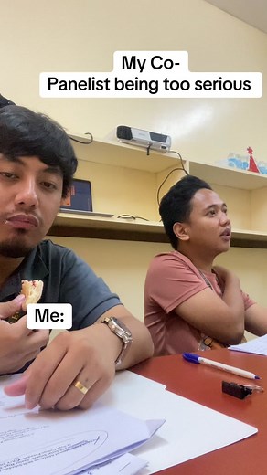 Free Food Enjoyment in Thesis Defense Panelist