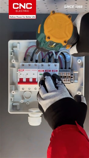 YCX8-BS AC Box Installation Guide: Wiring and assembly of YCS7N SPD, YCB7-63N MCB, terminal blocks. #cncelectric #SPD #electricalwiring #acbox #combinerbox #MCB #electrician | CNC Electric