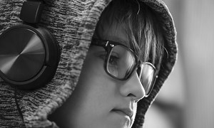 【利用歴３年が語る】Audibleを使っての感想。悪くないけど哲学書は買うな！ - HANNARI LAB