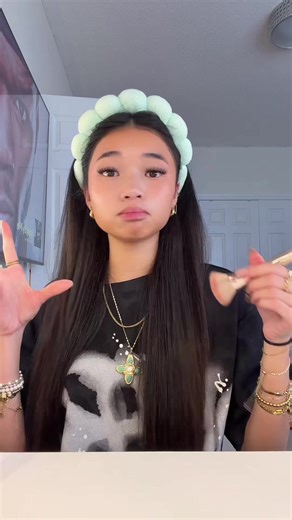 GRWM to hangout with my friends!! @SKIN1004 US @Saie @Patrick Ta Beauty @Charlotte Tilbury @Rare Beauty @Tower 28 Beauty @makeupforever @Summer Fridays #grwm #storytime #makeup #fyp #grwmroutine