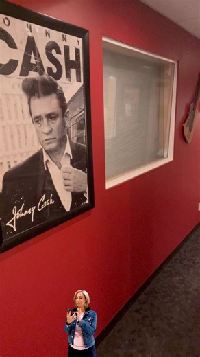 When did you send your first text? Learn all about the history of text messaging here. https://www.legends1027.com/2025/12/03/december-3-2025-text-messages/ https://youtu.be/speTs0Qs3N4?si=J-bm70QCXxuvsUv- #legends1027 #wlgz #wikicorner #cellphone #texting #textingstory #textmessaging | Legends 102.7