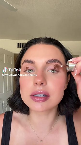 Easy Eyeshadow Tutorials for Stunning Looks