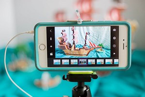 Stop Motion Animation for KIDS! (So Simple! So Fun!)